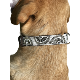 Colliers Artisanaux en Cuir pour Chiens – Faits Main, Perles Authentiques & Doublure Confort