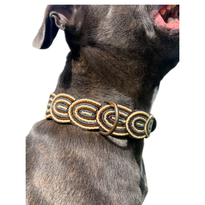 Colliers Artisanaux en Cuir pour Chiens – Faits Main, Perles Authentiques & Doublure Confort Colliers Artisanaux en Cuir pour Chiens – Faits Main, Perles Authentiques & Doublure Confort