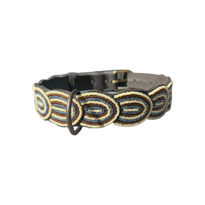 Colliers Artisanaux en Cuir pour Chiens – Faits Main, Perles Authentiques & Doublure Confort Colliers Artisanaux en Cuir pour Chiens – Faits Main, Perles Authentiques & Doublure Confort
